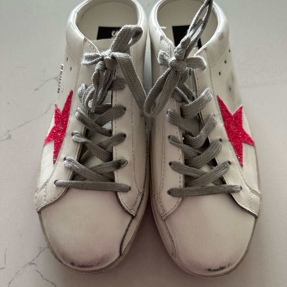 Golden Goose Sneakers size 9